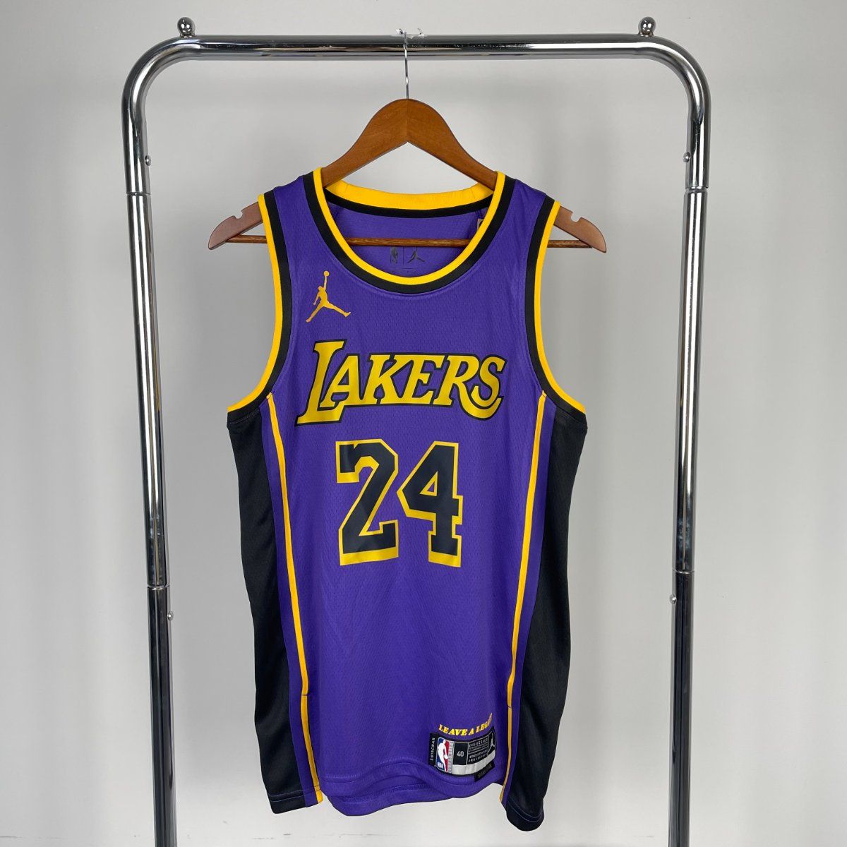 Los Angeles Lakers (24) Kobe Bryant - TRINEL IMPORTS | VitrineTurbo
